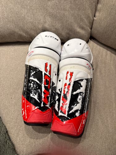 Senior CCM JetSpeed FT4 Pro 13" Shin Pads (Used)