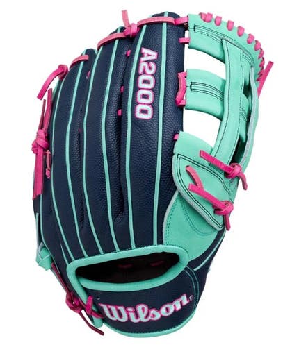 Wilson RH Outfield A2000 Baseball Glove 12.5" (New) Model# WBG05901RT125