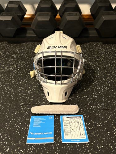 Youth 2025 Bauer 930 Goalie Mask (Used)