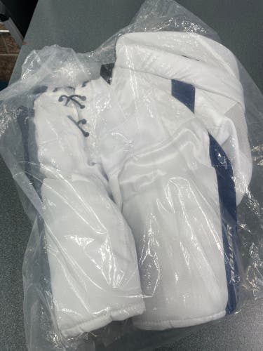 Pro Stock Toronto Maple Leafs Stadium Series Bauer Nexus Pro Hockey Pants - Medium