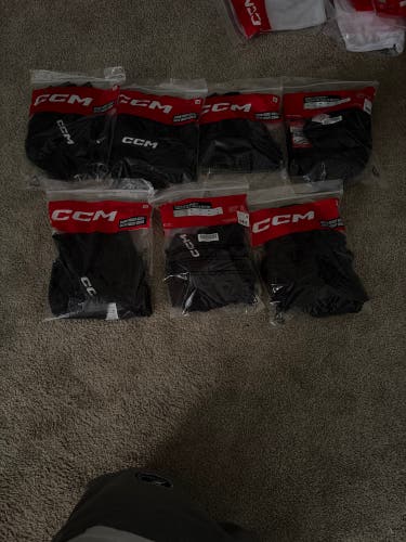 Black Senior Large CCM SX5000 Socks (New)