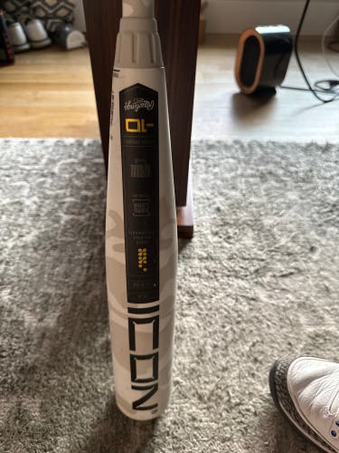 2025 Rawlings Icon Composite USSSA Certified Bat (-10) 19 oz 29" (Used)