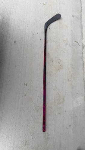 Senior Bauer Twitch Right Handed Hockey Stick P92 77 Flex (Used)