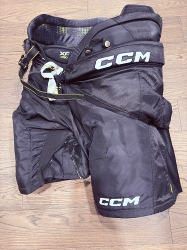 Men's Senior XL CCM Tacks XF Pro Hockey Pants (Used)