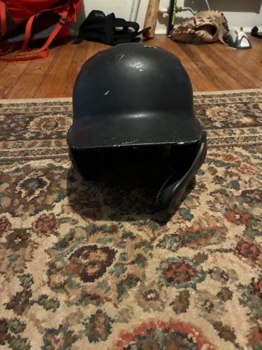 Small Rawlings Batting Helmet (Used)