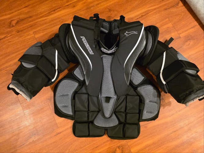 Goalie Chest Protector Pro Stock (Used)