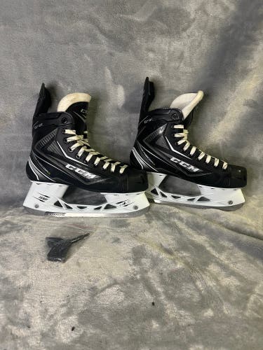 Senior CCM Ribcor 64K Hockey Skates Regular Width 7.5 (Used)