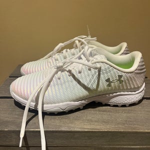 UNDER ARMOR UA Blur Pro Turf - Lacrosse Shoes - White Sz 11 NWOB