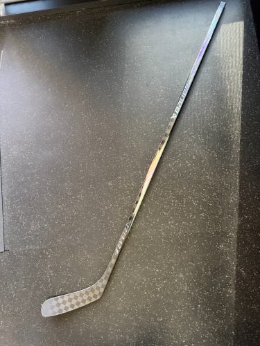 Bauer Twitch (Dressed as Flylite) Right Handed Hockey Stick P90TM 77 Flex Pro Stock (New)