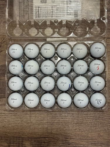 24 Titleist Pro V1 Golf Balls - 5A MINT CONDITION ONLY