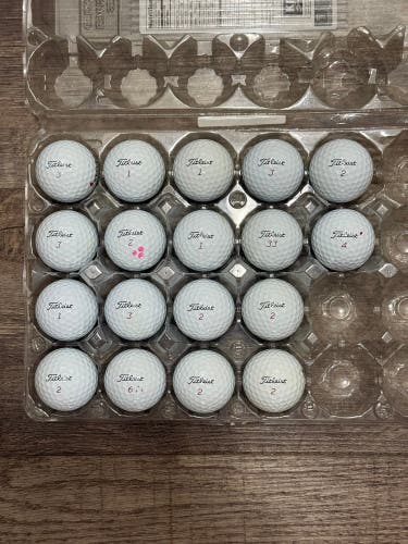 18 Titleist Pro V1x Golf Balls - 5A MINT CONDITION ONLY