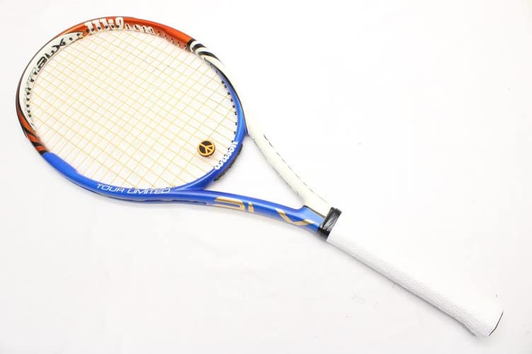 *MINT* WILSON BLX TOUR UNLIMITED TENNIS RACQUET (4 1/4) JAPAN DEALER DEMO!!