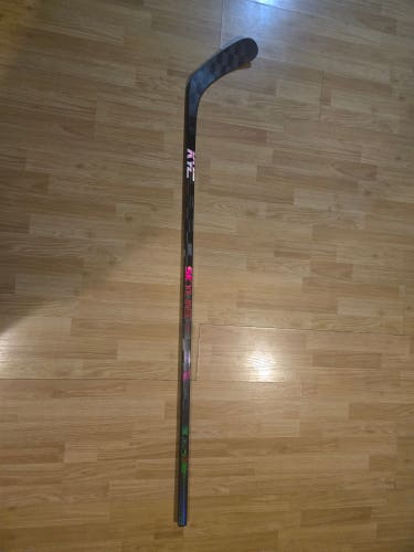 KYC Skyline Pro 2 Hockey Stick