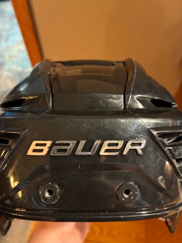 Medium Bauer Re-Akt 155 Helmet (Used)