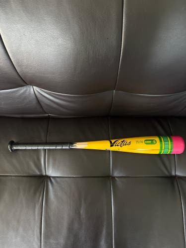 Victus Pencil USA Tee Ball Bat 25”/14 oz (-11) – Excellent Condition