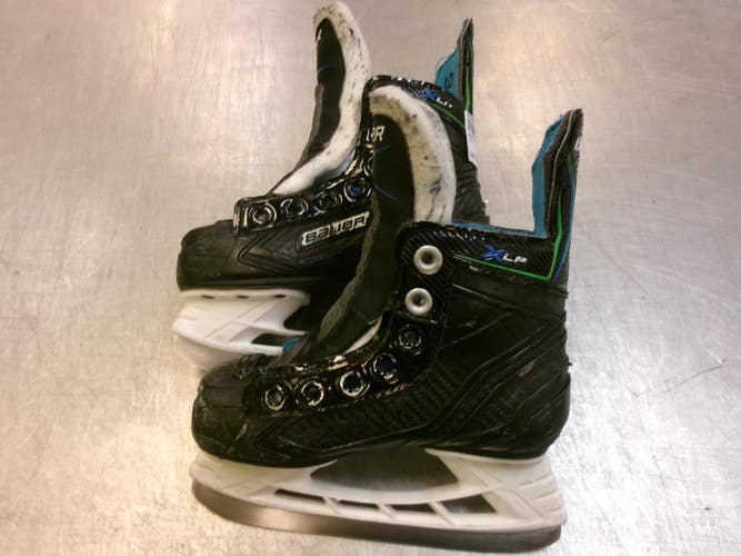 Used Bauer XLP Youth Hockey Skate Youth 10.0 11339-S000205611
