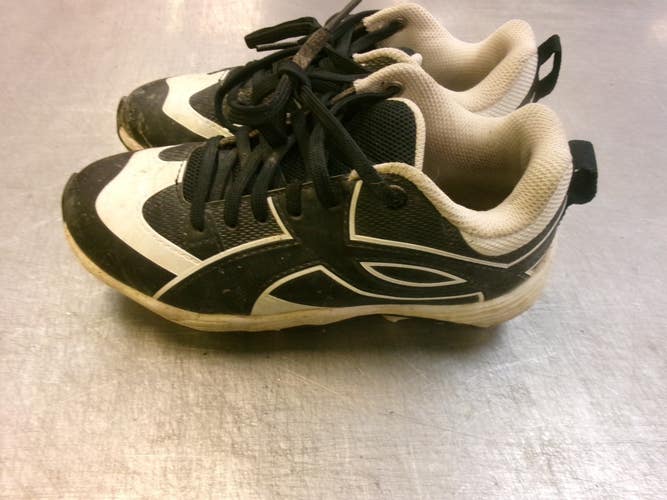 Used Under Armour BASEBALL BB/SB Cleats Black Junior 01.5 11339-S000205593
