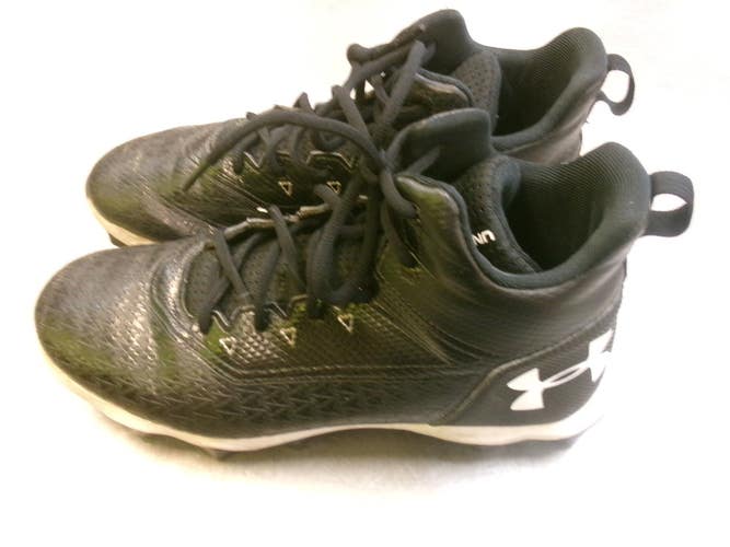 Used Under Armour Adult FB Cleats Black Senior 8 11339-S000205546