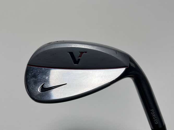 Nike Victory Red Forged Chrome AW 52* 10 Bounce True Temper DG RH