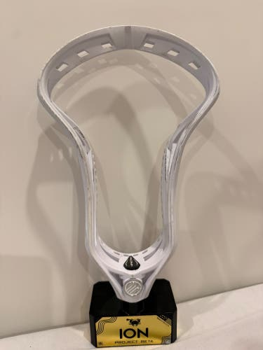 Maverik Kinetik 3 Unstrung Head (Used)