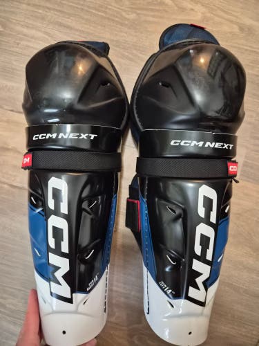 Senior CCM Next 14" Shin Pads (Used)