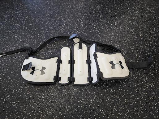 Used Under Armour BOX RIB PADS Lacrosse Rib Pads White MD 11849-S000042844