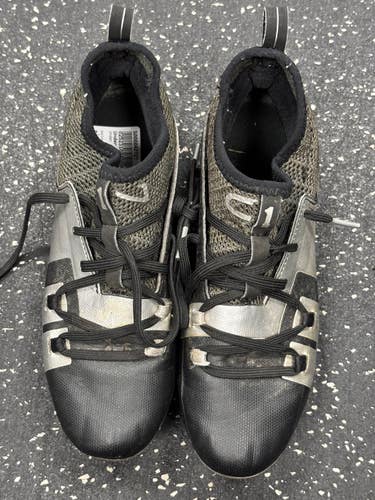 Used Under Armour C1 Jr FB Cleats Black Junior 04 11849-S000042727