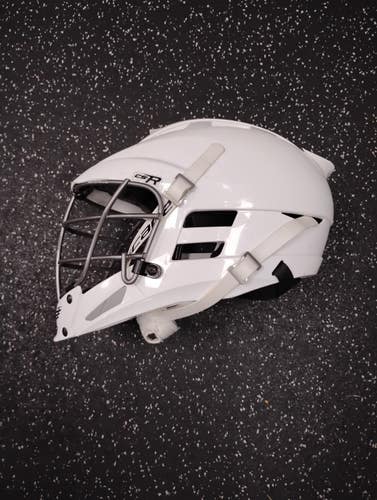 Used Cascade CS-R Lacrosse Helmet White One Size 11849-S000042746