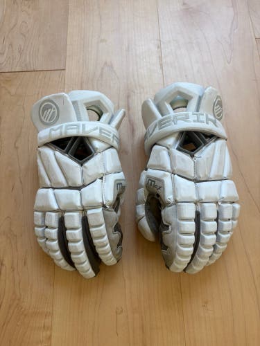 Maverik Max Lacrosse Gloves (Used)
