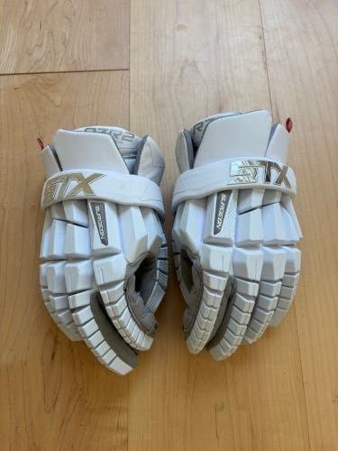 STX Surgeon RZR2 Lacrosse Gloves (Used)