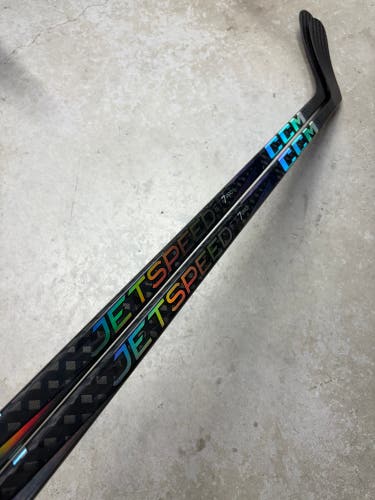 2 PACK 85 Flex P29 Senior CCM FT8 Pro Left Hand Hockey Stick CONNOR MCDAVID Pro Stock (New)