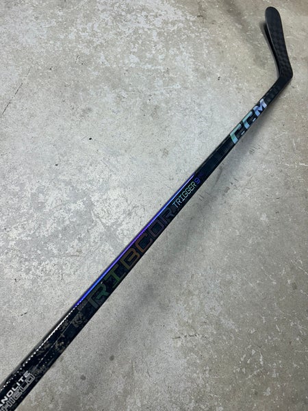 85 Flex P29M Senior CCM RibCor Trigger 9 Pro Left Hand Hockey Stick Pro Stock (New)