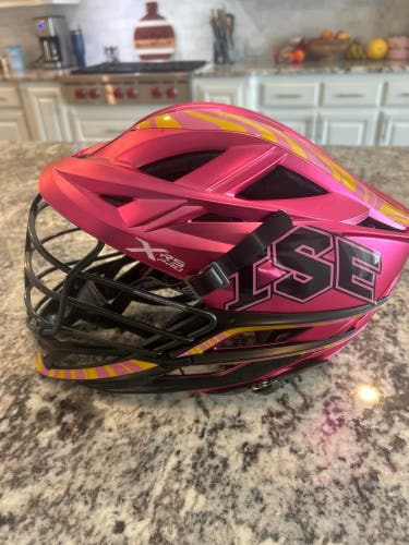 ISE Cascade XRS Pro Helmet