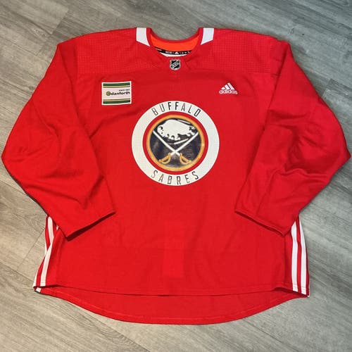 New Buffalo Sabres Made In Canada Adidas Jersey Size 58 (Red)
