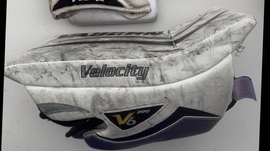 Vaughn Velocity V6 800 Regular (Used)