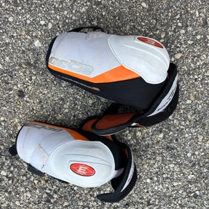 Senior Small Easton Synergy EQ50 Elbow Pads (Used)