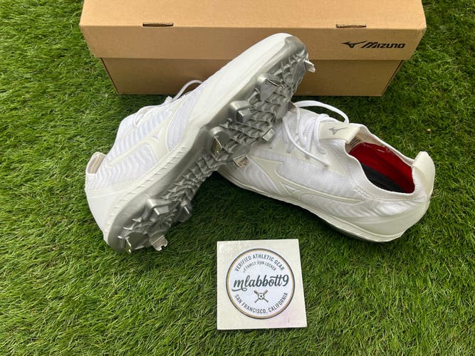 Mizuno Dominant Knit Metal Softball Cleats - 11GM215501 - Triple White - Women's 9.5 - New