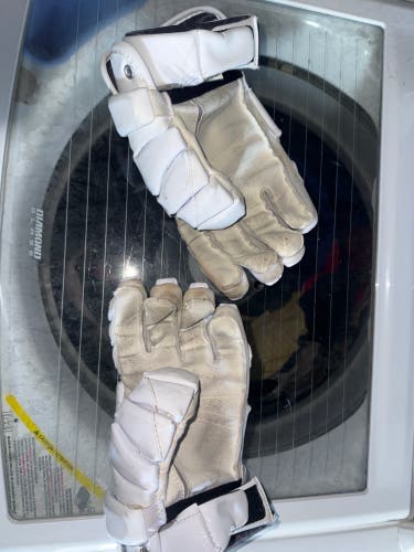 STX Surgeon 400 Lacrosse Gloves (Used)