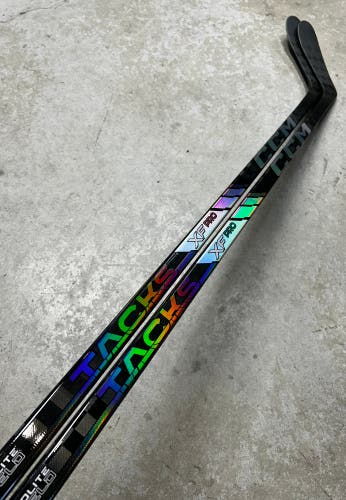 2 PACK 90 Flex P29 Senior CCM Tacks XF Pro Left Hand Hockey Stick (New)