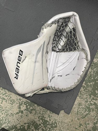 Bauer Vapor Hyperlite 2 Regular (Used)