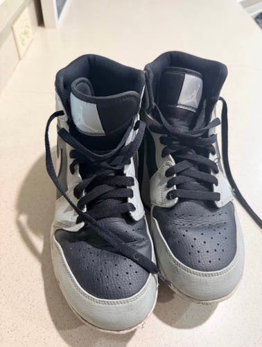 Men's Size M 9.5 (W 10.5) Air Jordan High Top Molded Cleats (Used)