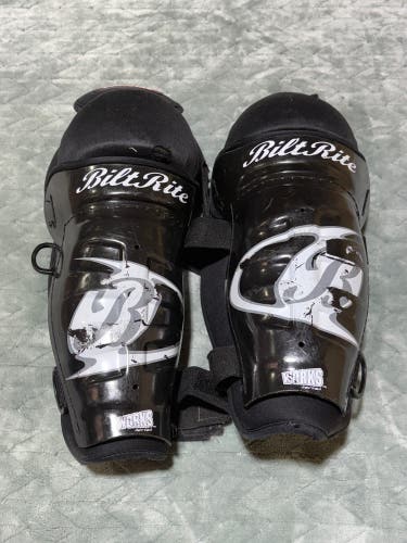 Senior BiltRite Shin Pads 14" (Used)