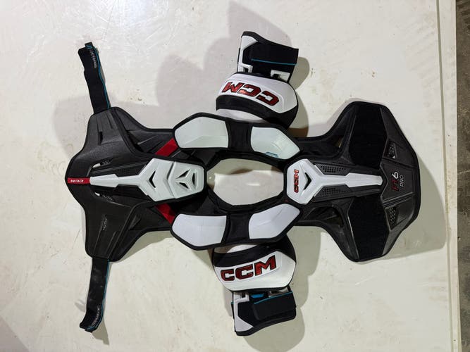 New Medium CCM JetSpeed FT6 Pro Shoulder Pads Pro Stock (New)