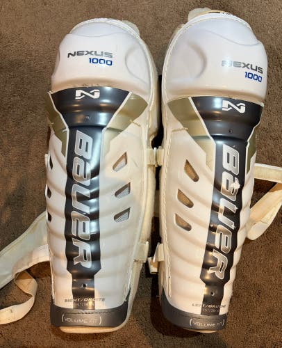 Senior Bauer Nexus 1000 15" Shin Pads (Used)