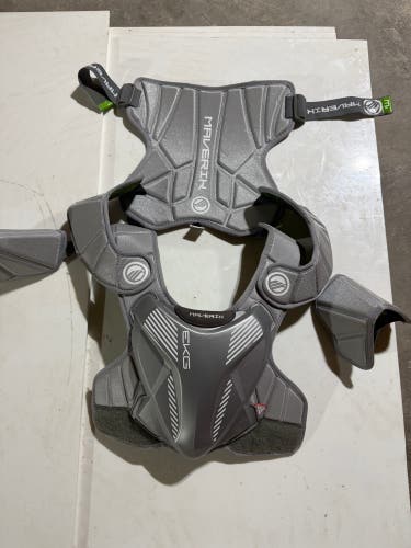 New Medium Adult Maverik MAX EKG Shoulder Pads (New)