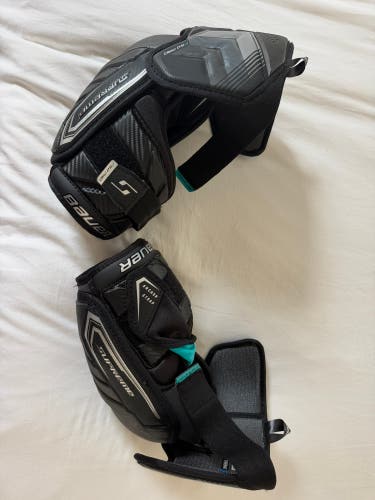 Senior Large Bauer Supreme F50 Pro Elbow Pads (Used)