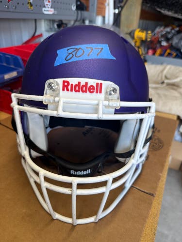 USED RIDDELL SPEED ICON ADULT HELMET - MEDIUM - FLAT METALLIC PURPLE