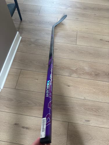 Intermediate Bauer Nexus Tracer Right Handed Hockey Stick P92 65 Flex (New)