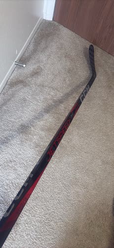 Senior CCM JetSpeed FT7 Pro Left Hand Hockey Stick P28 80 Flex Pro Stock (New)