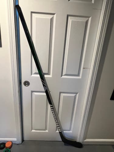 Senior Warrior Alpha LX2 Pro Left Hand Hockey Stick P92 85 Flex Pro Stock (New)